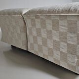 Modular canapé Fiandra in cream check fabric by Vico Magistretti for Cassina