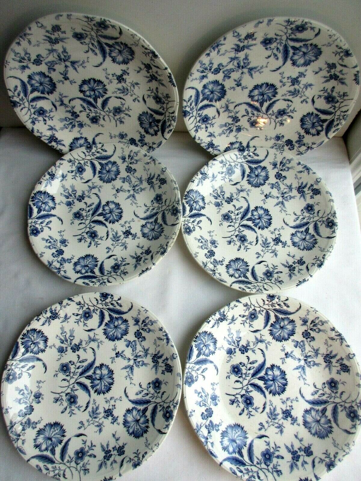 Set of 6 gien Art Deco flat plates model carnations in blue