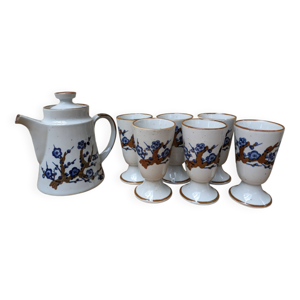 Ancien service à café avec 6 mazagrans et cafetière décor floral bleu