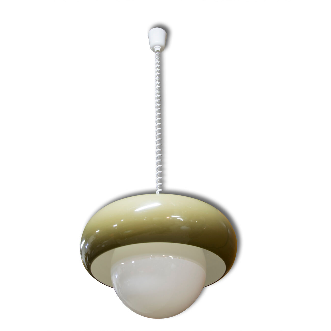 Suspension Harvey Guzzini space age 1970 Italy