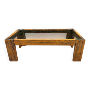 table basse brutaliste