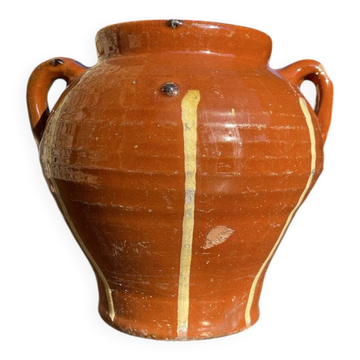 Ancient terracotta pottery jar