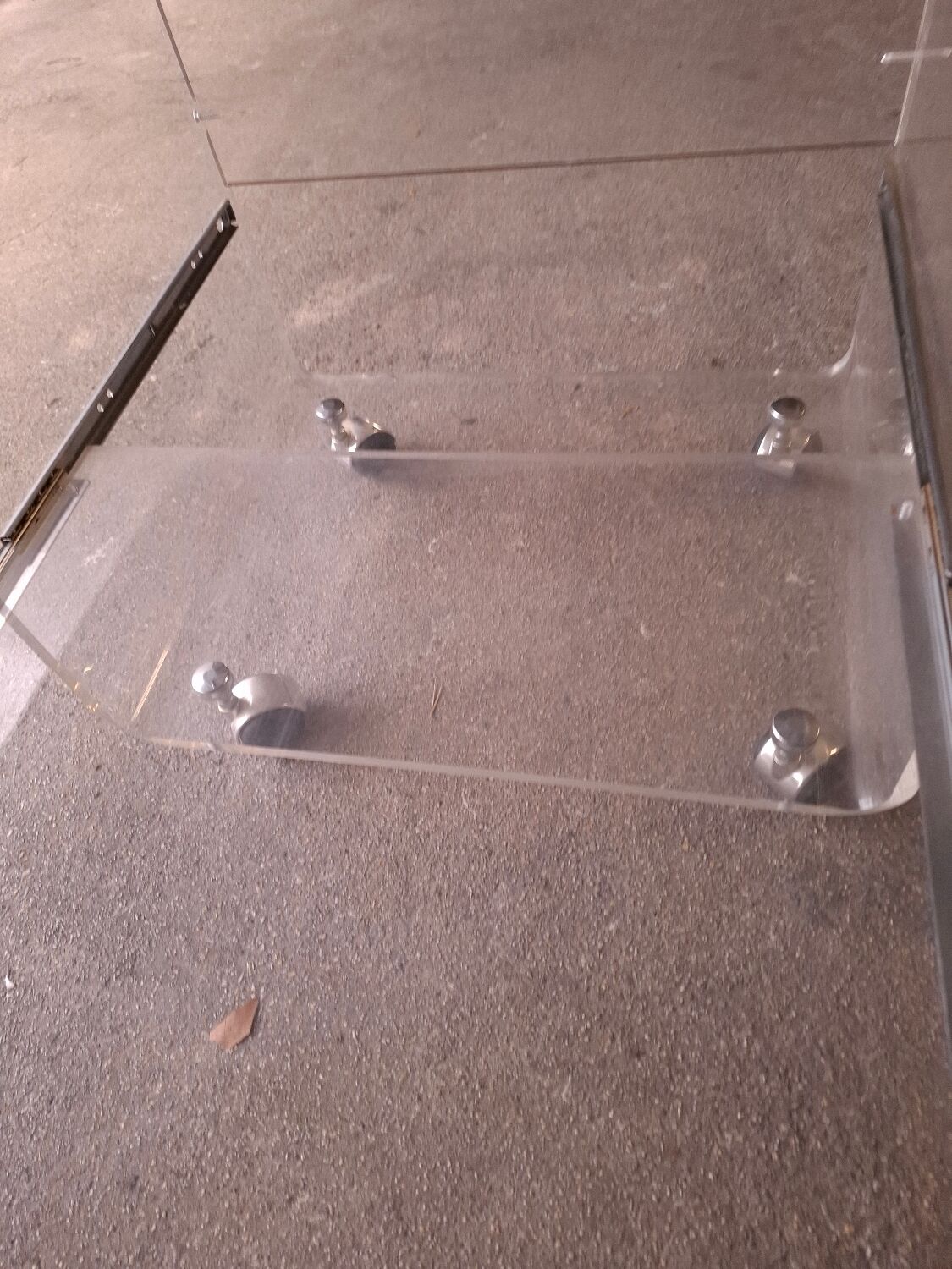 Dessert, side table David Lange for Roche Bobois