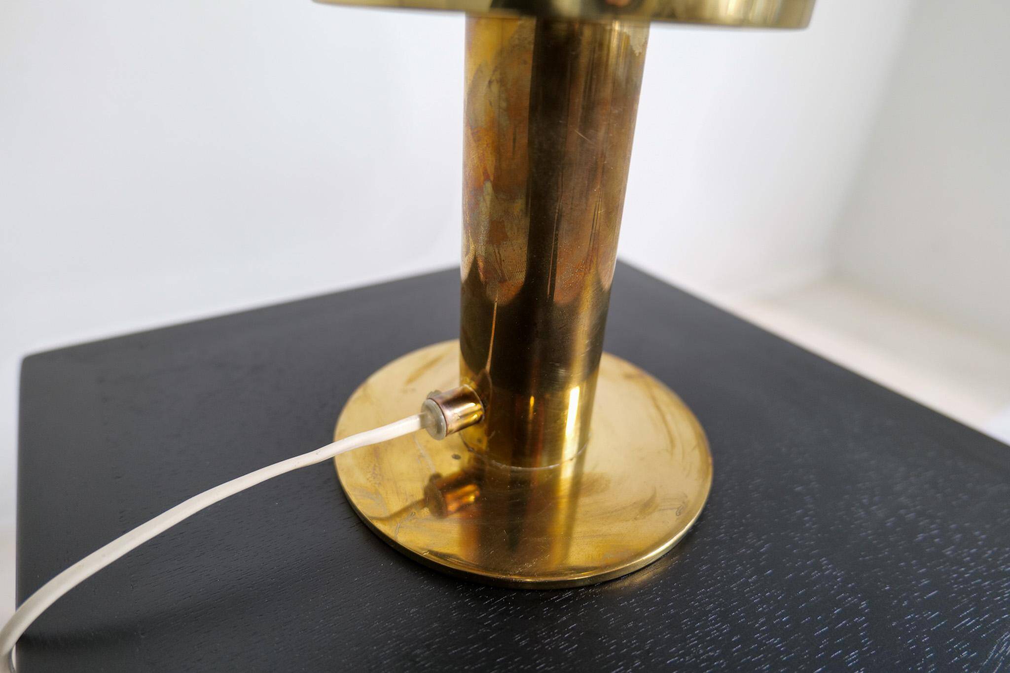 Hans-Agne Jakobsson Table Lamp Model B-102 in brass and glass, 1960s, Sweden