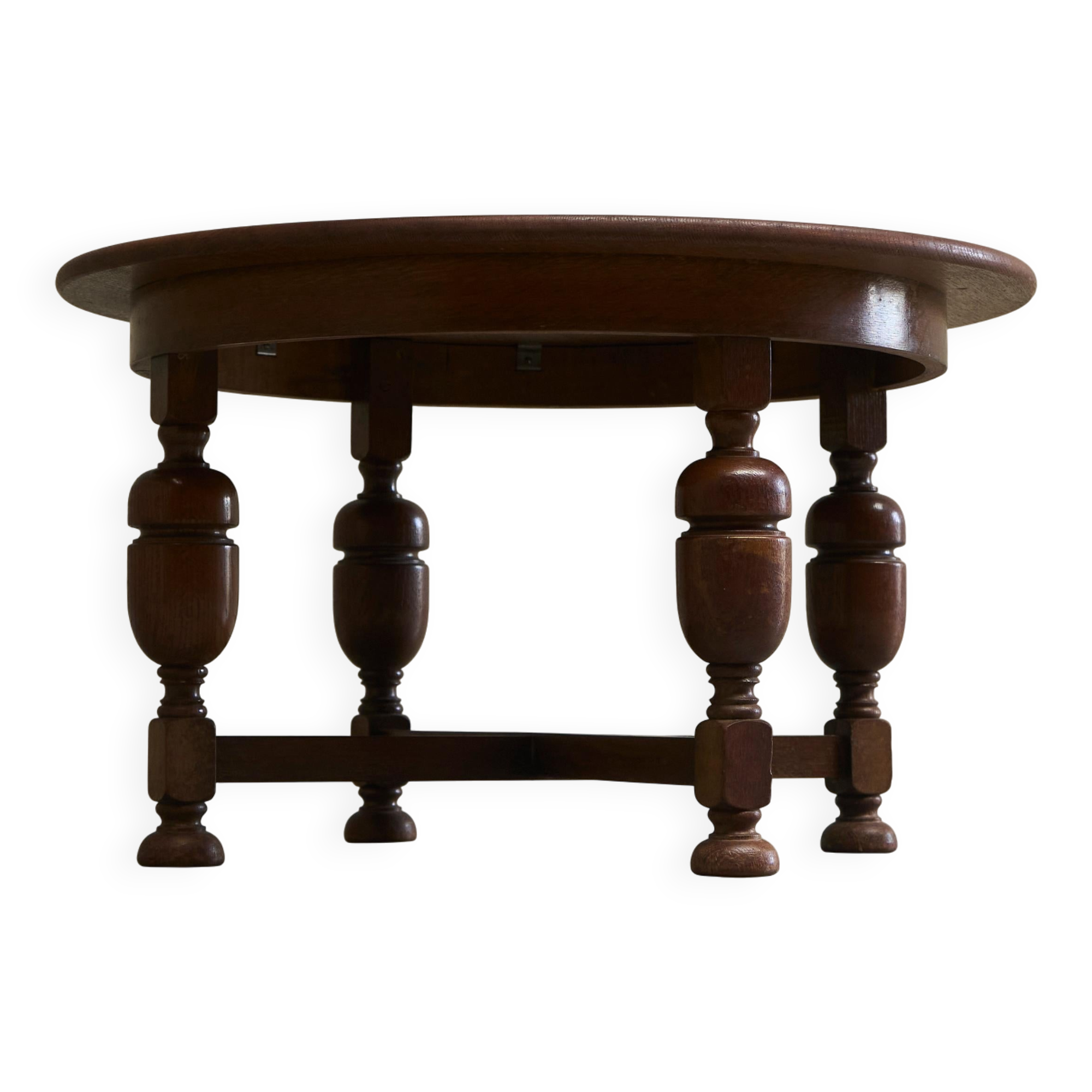 H. Pander & Sons Round Table in Solid Oak with Baluster Legs, 1920s