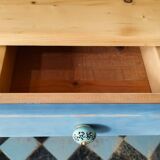 Farm table