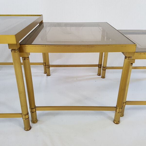 Tables gigognes laiton doré