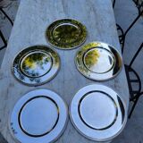 5 assiettes de présentation en métal argenté
