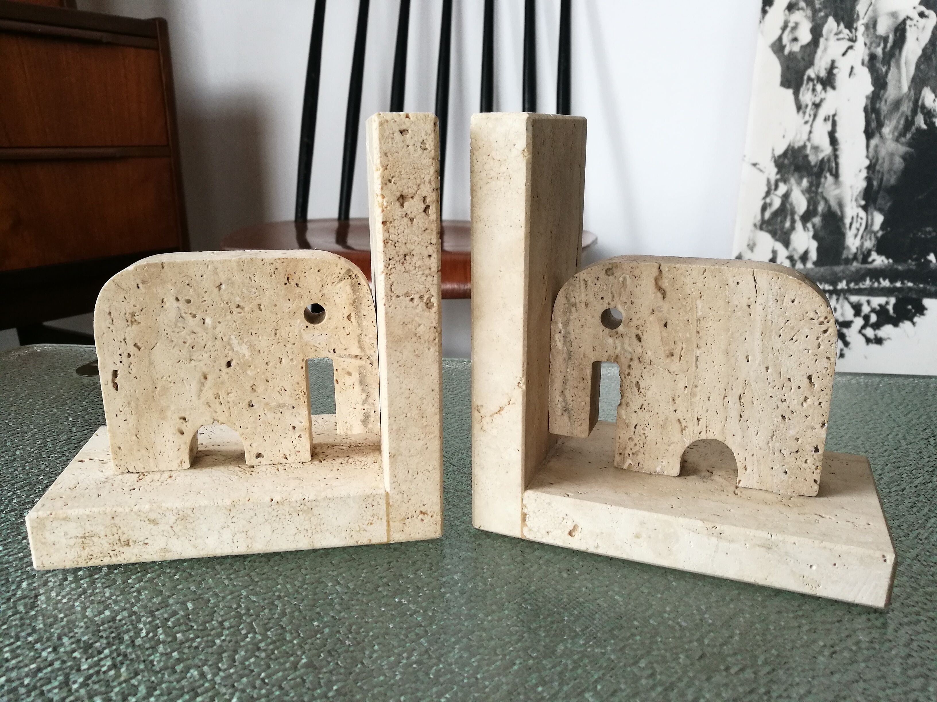 Pair of bookends in travertine Fratelli Mannelli