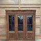 Showcase in fine walnut from the 19th century.