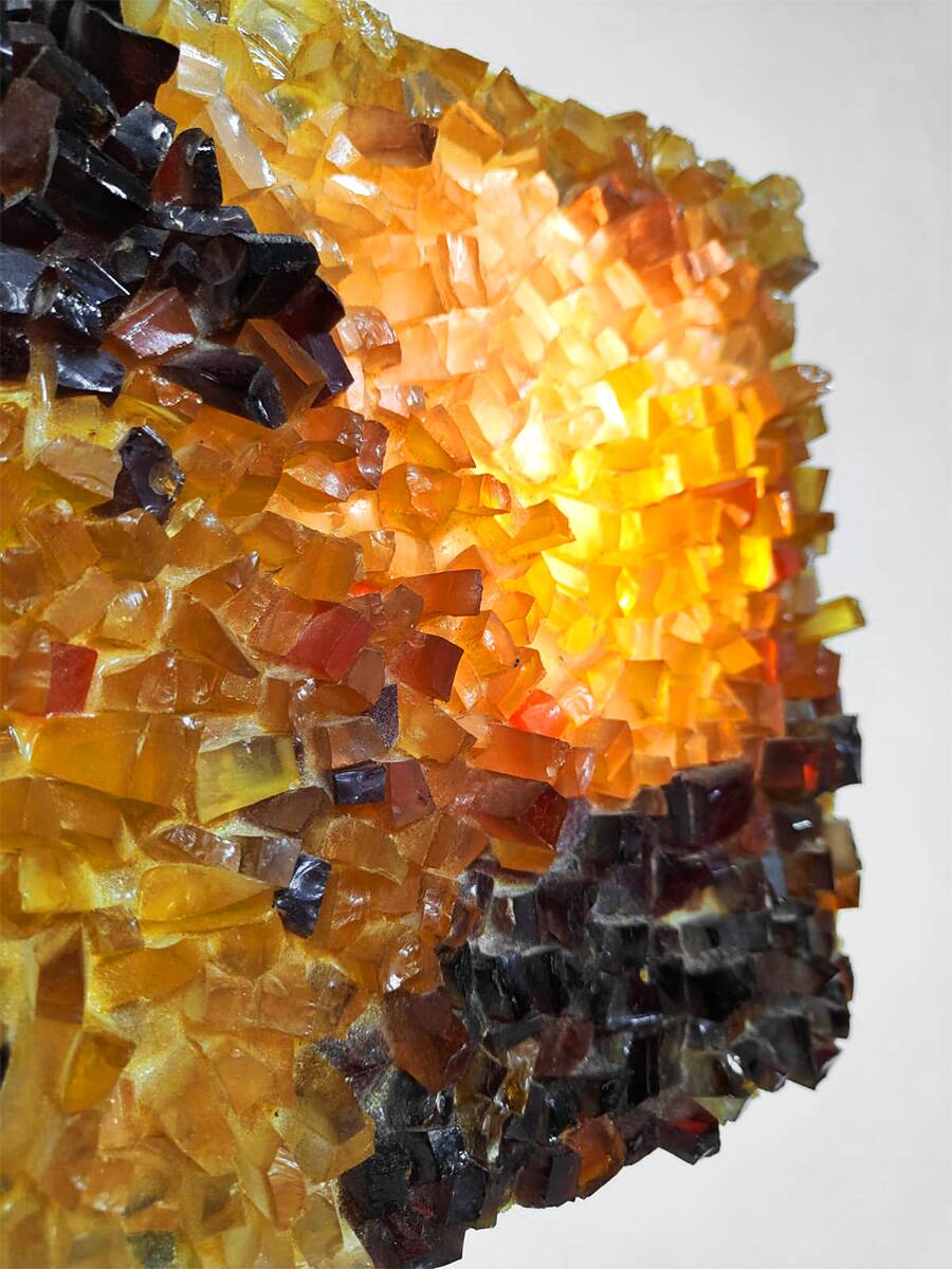 Vintage glass wall lamp 'Glowing amber'