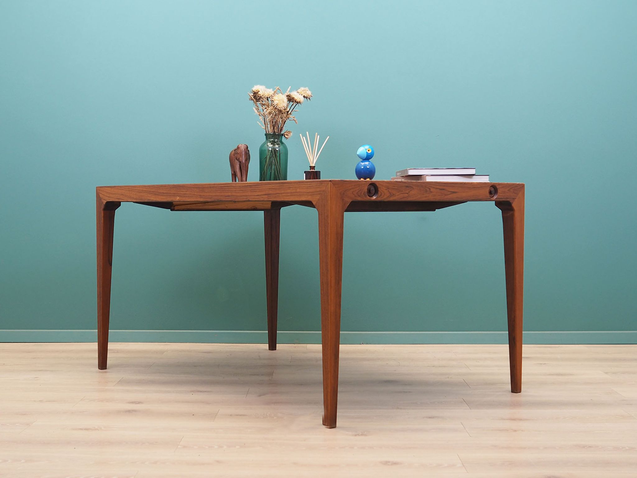 Table en palissandre, design danois, années 1960, designer: Poul Hundevad & Kai Winding, fabricant: Hundevad