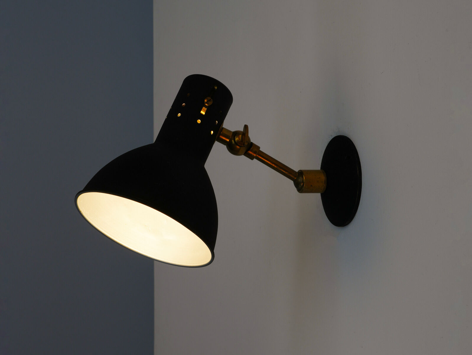 Applied around 1950 in brass