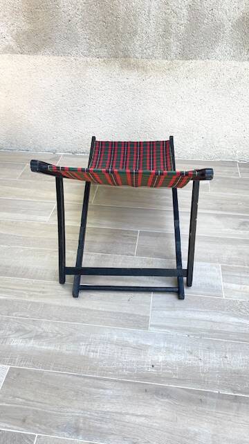 Vintage folding deck chair
