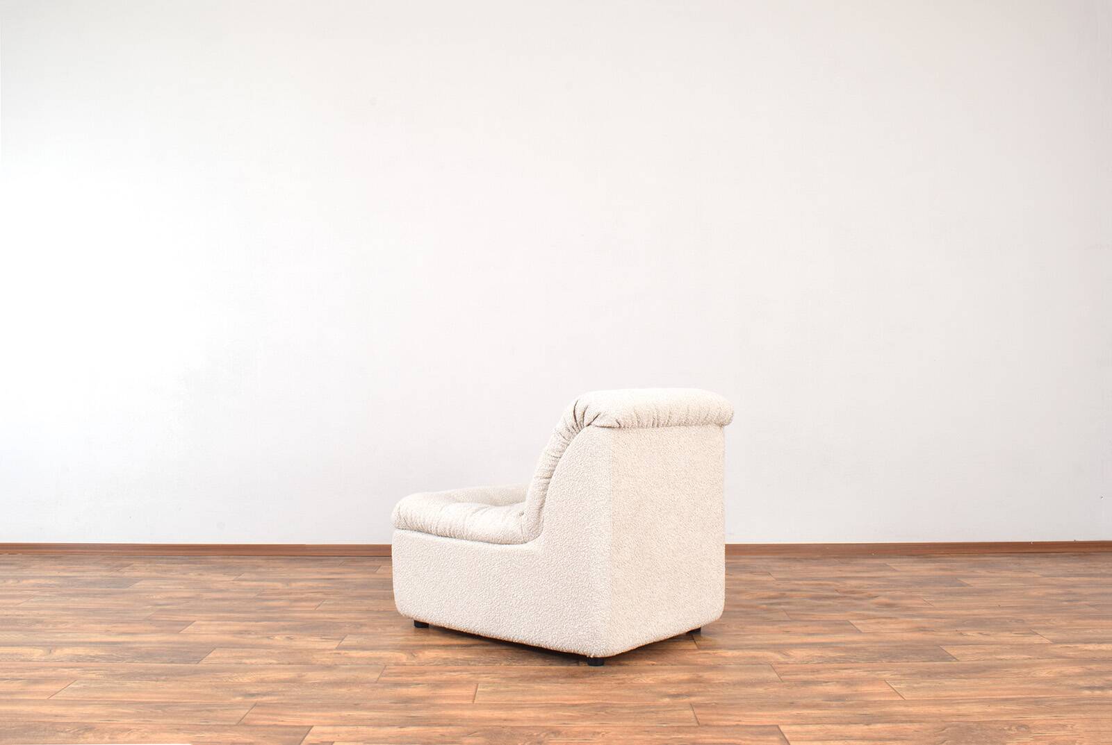 1970s German lounge chair, mid-century style.