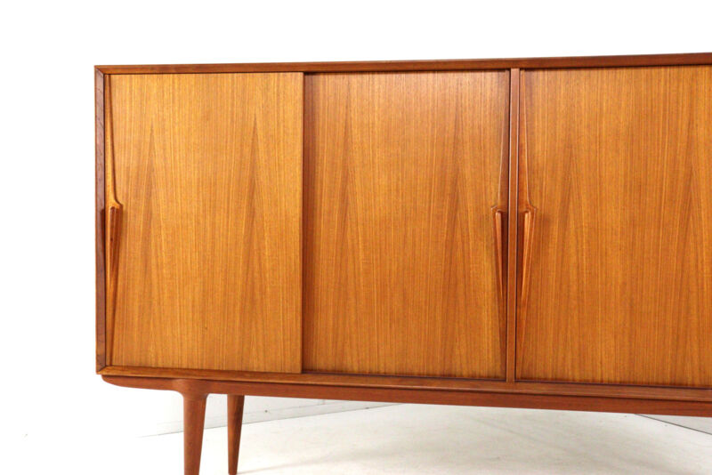 Gunni Omann for Omann Jun model 19 highboard | 200 cm - danish design