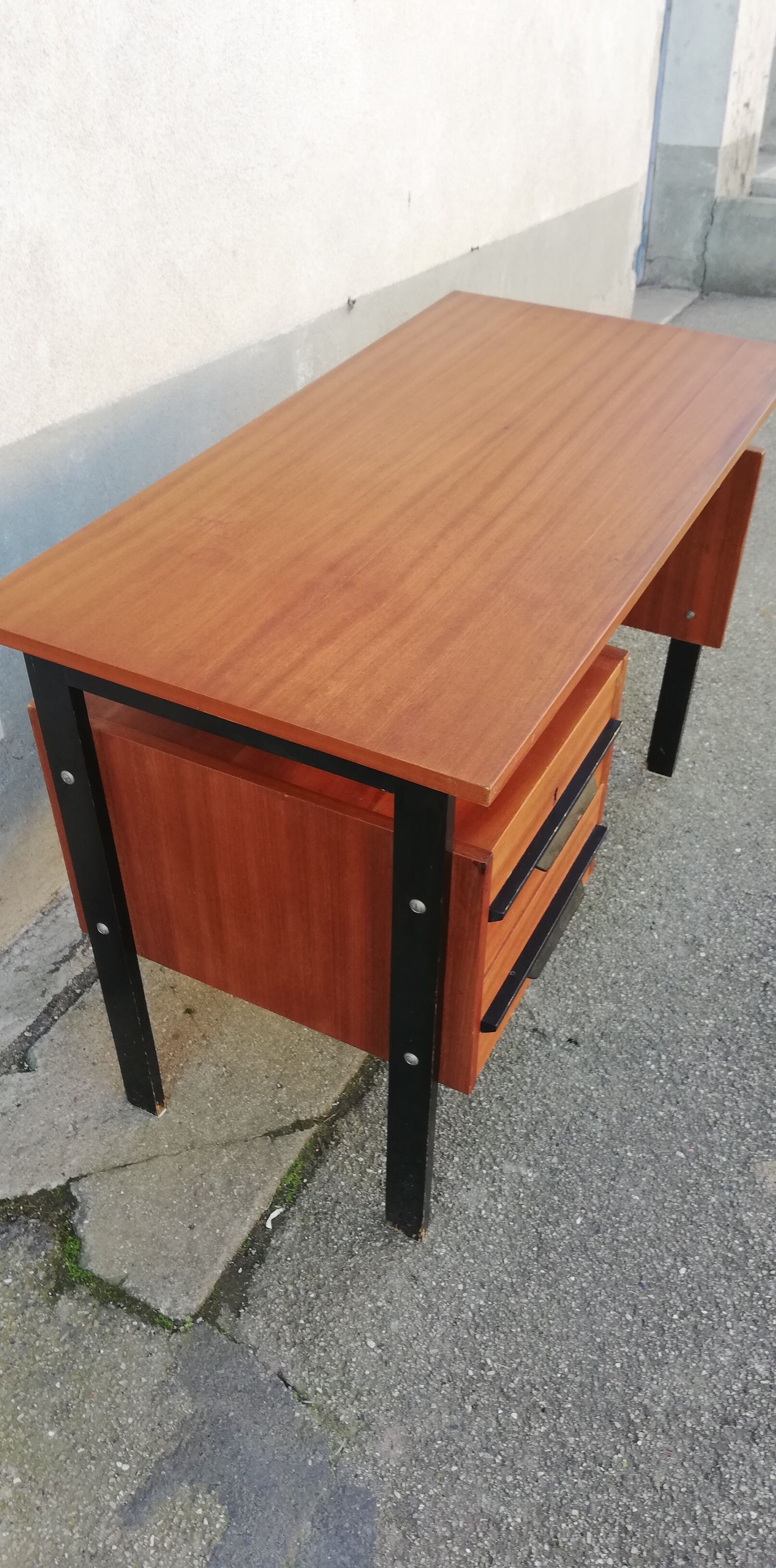 Vintage desk 2 drawers