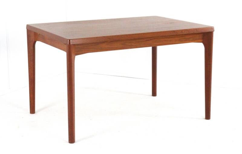 Henning Kjaernulf for extendable rectangular dining table Vejle - Danish