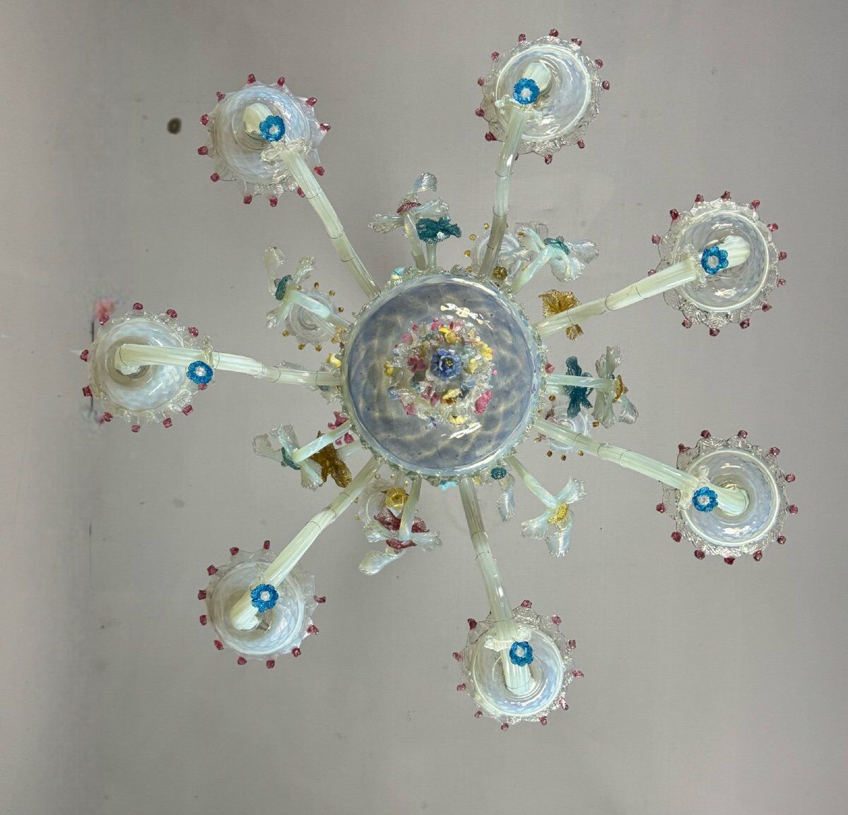 Venetian chandelier in multi-colored Murano glass, 11 light arms on two levels circa 1880