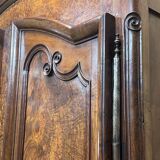 Bressane wardrobe of Louis XV period in walnut and walnut magnifying glass 18th