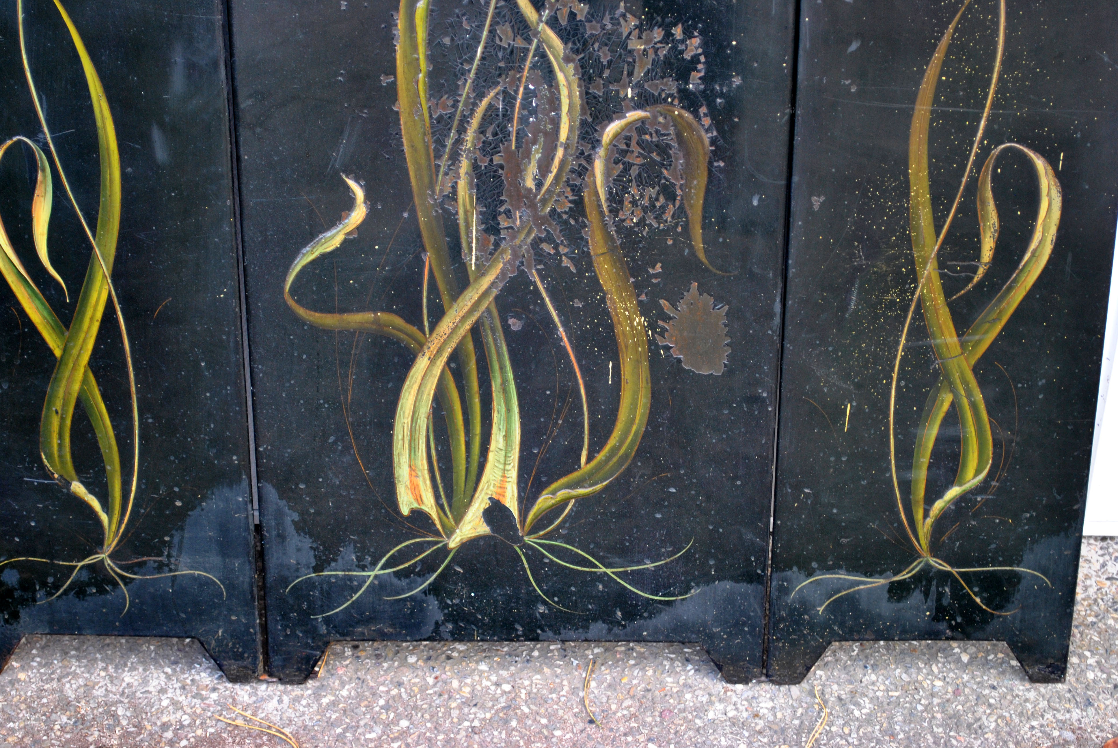 Art nouveau firewall in black enamelled sheet metal - decoration of painted tulips screen 1900
