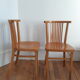 Lot de 2 chaises en bois vintage