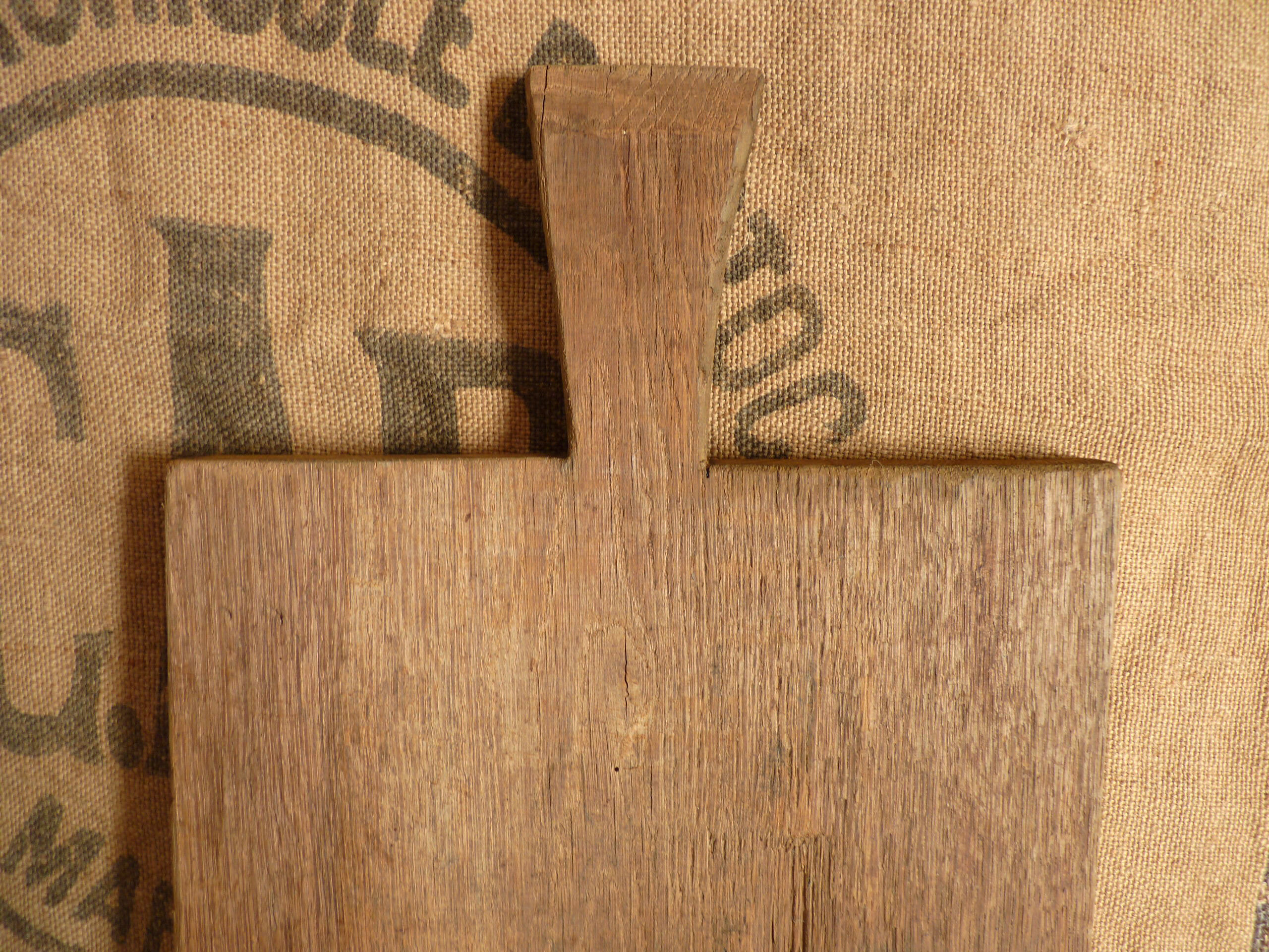 Wooden cutting board