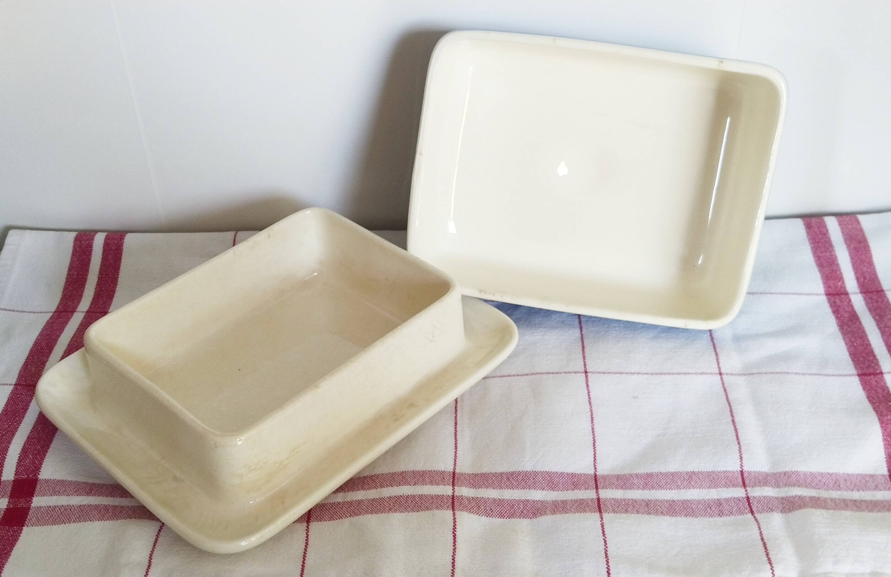 Ravier , beurrier  en faience Villeroy et Boch