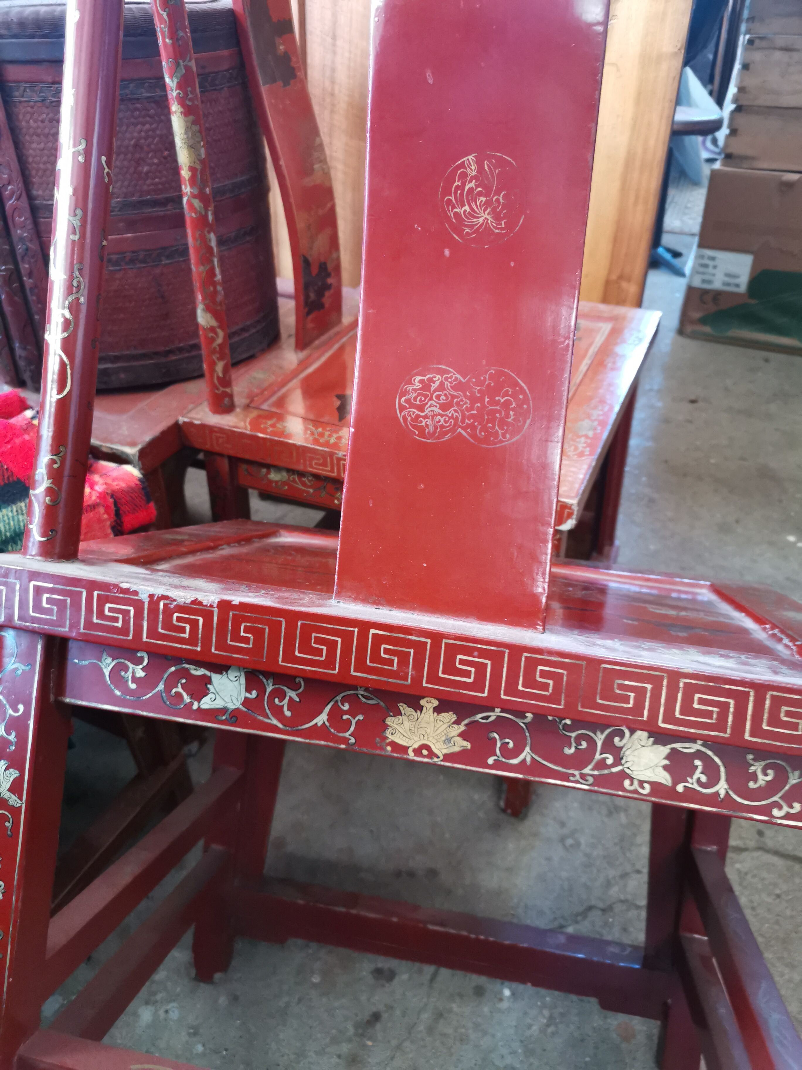 Chaises chinoises du début XXEME siècle en bois laqué