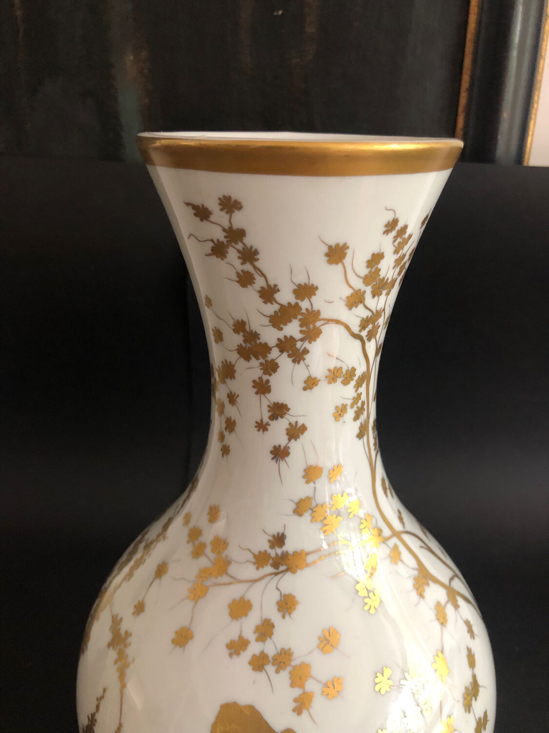 Vase with Asian decoration