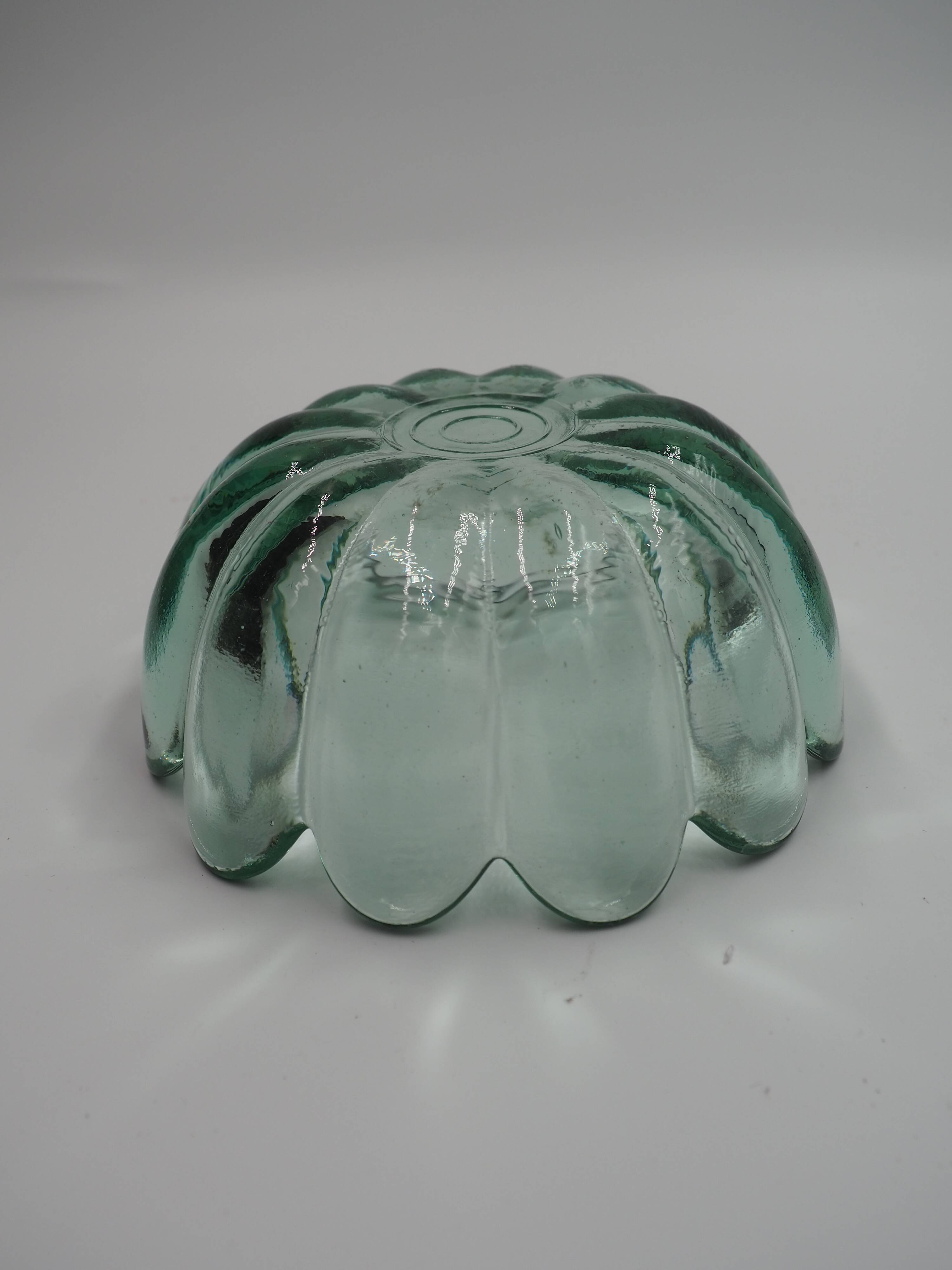 Bol lotus en verre Blenko