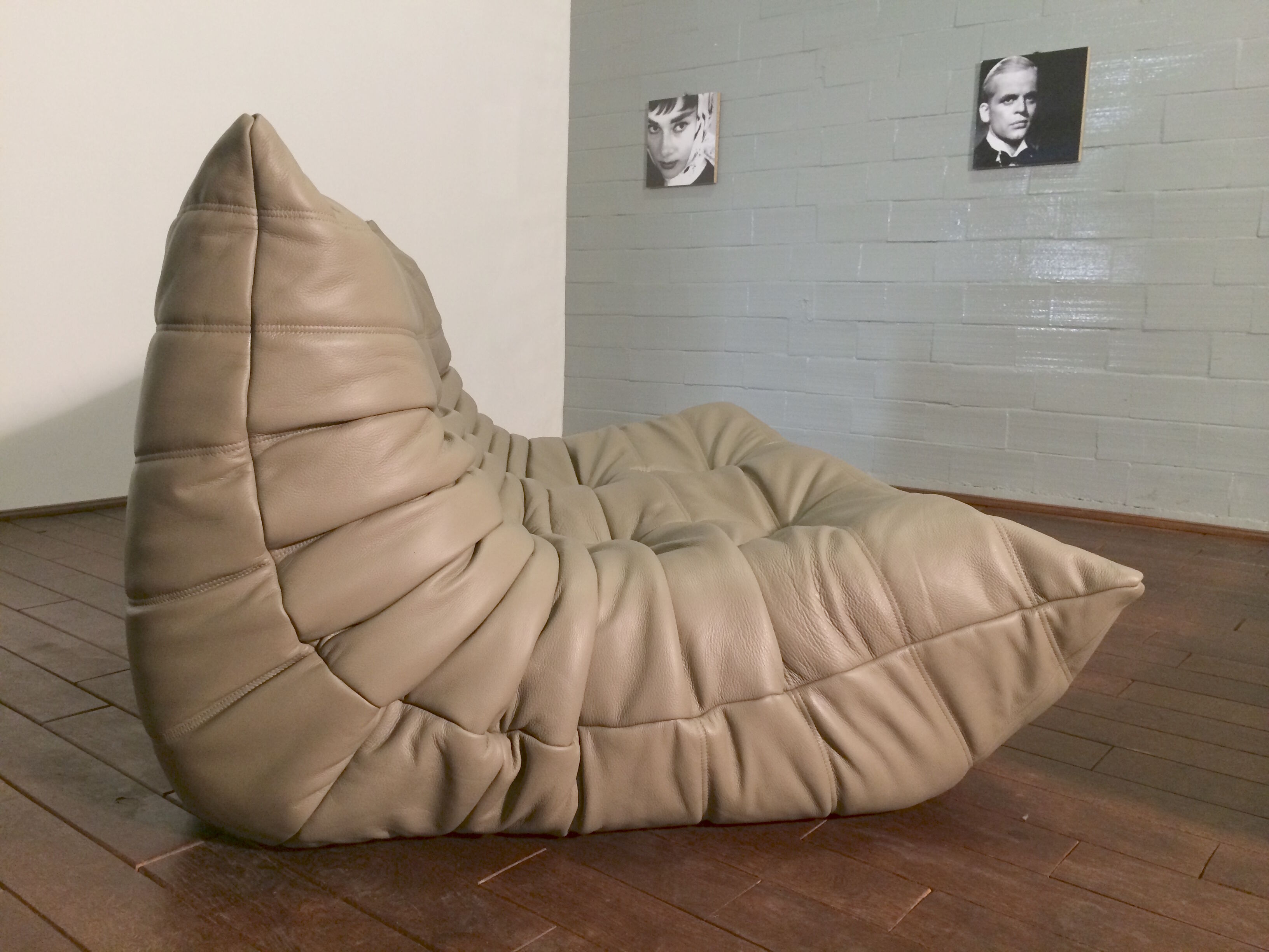 Togo sofa model designed by Michel Ducaroy 1973