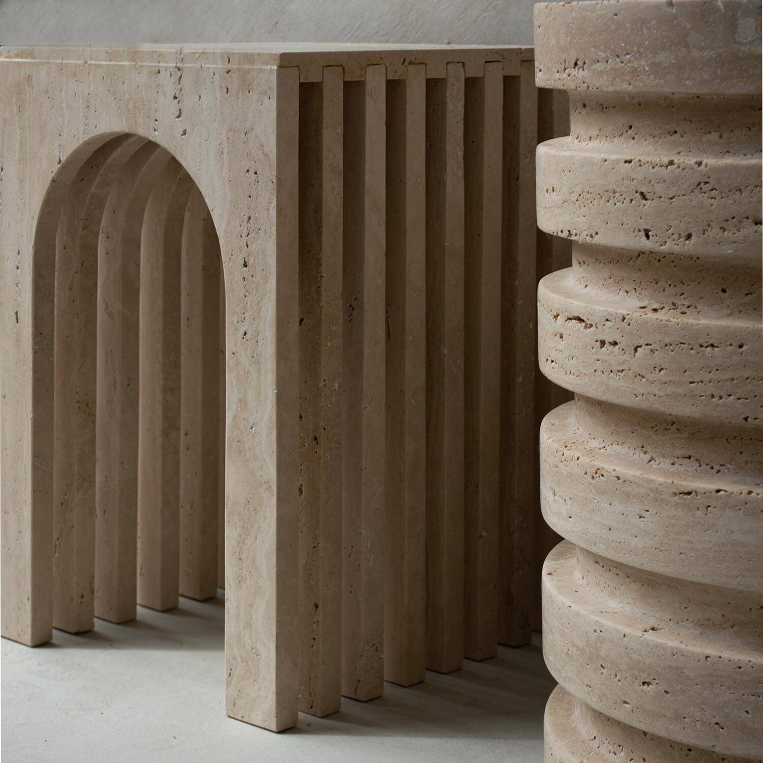 Table d'appoint, Travertine Layer Stool -