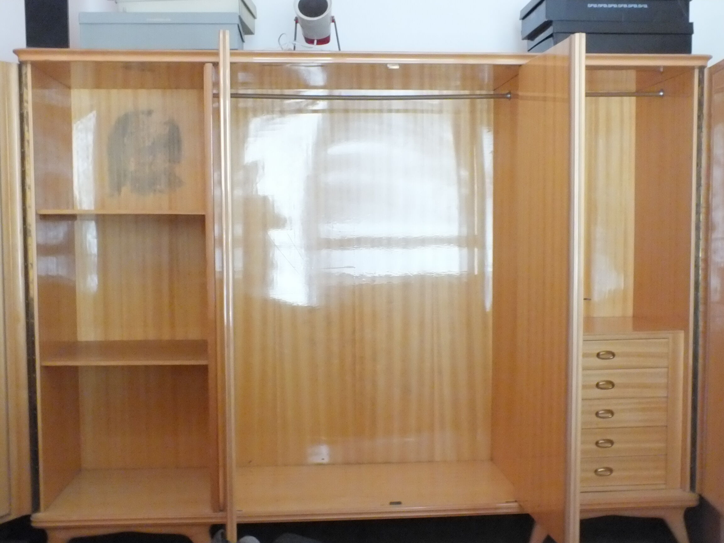 Vintage wardrobe maple feather, 50s