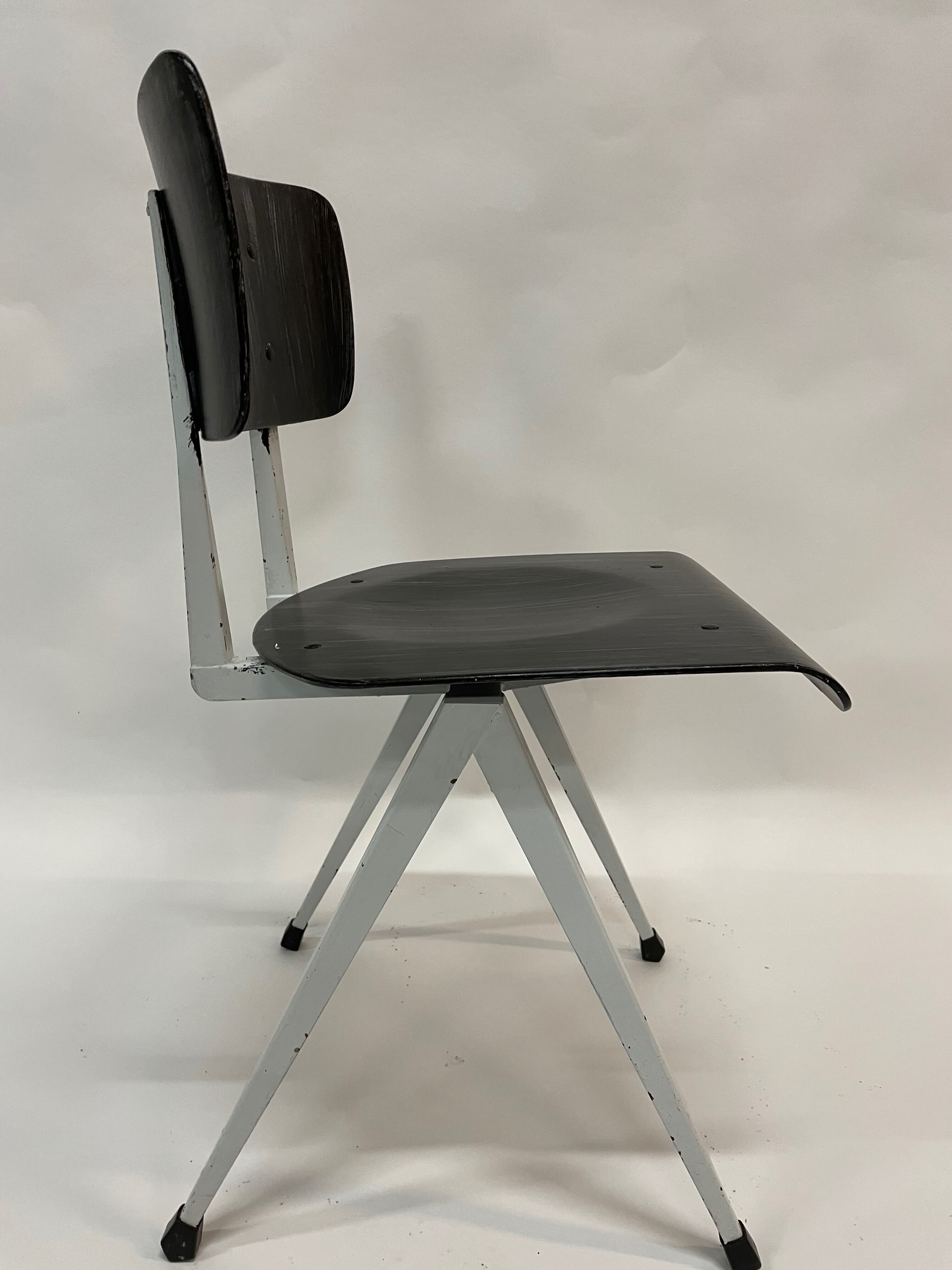 Chaise vintage Galvanitas