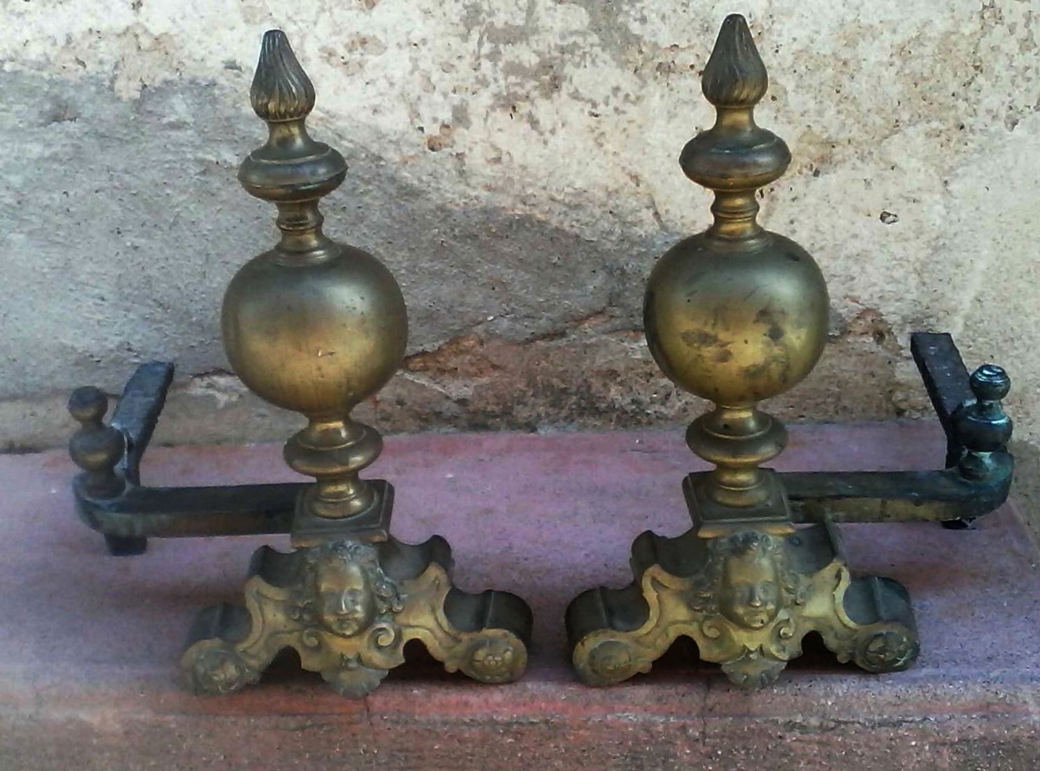 Paire de chenets français vintage