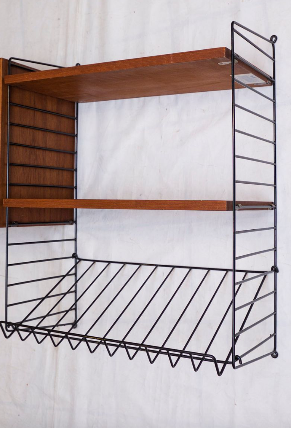 Recipient teak shelf - magazine holder by Kajsa - Nils "Nisse" Strinning for String 1960s