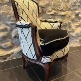 Bergère armchair, complete traditional restoration