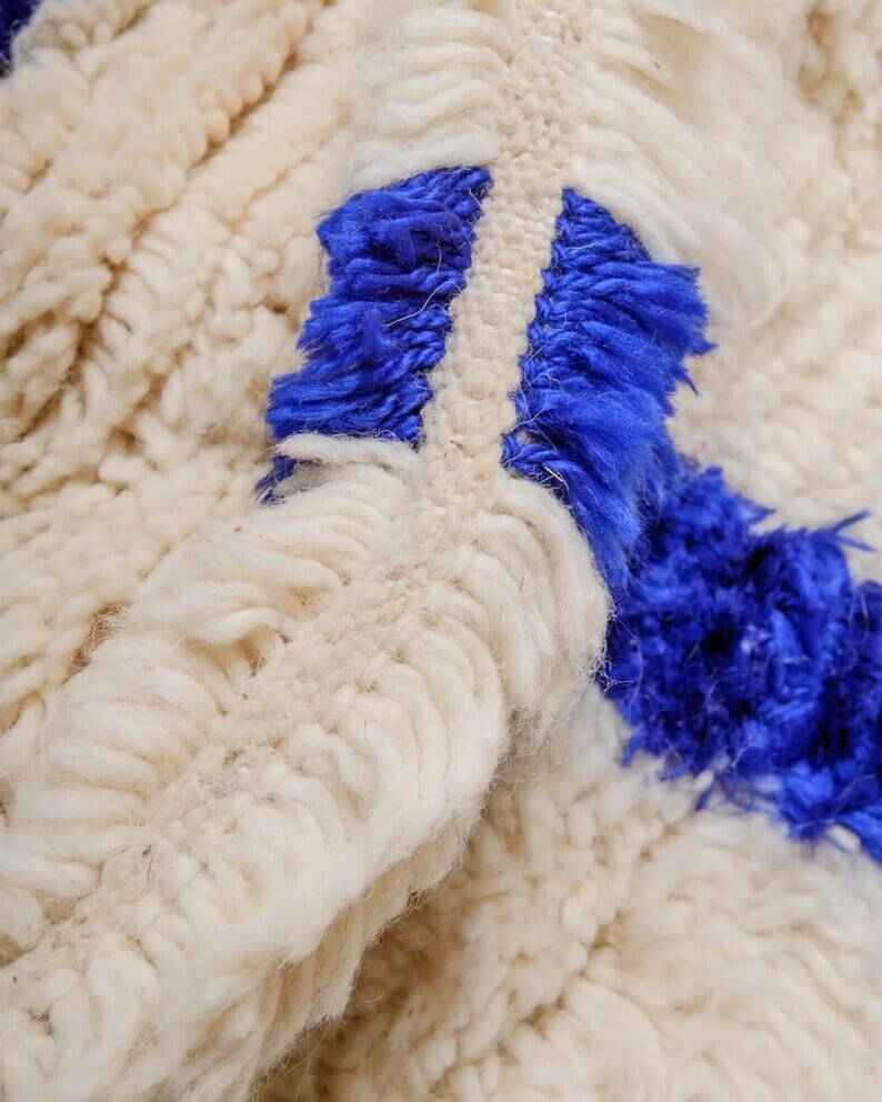 Handmade Moroccan decorated rug 250cm x 150cm