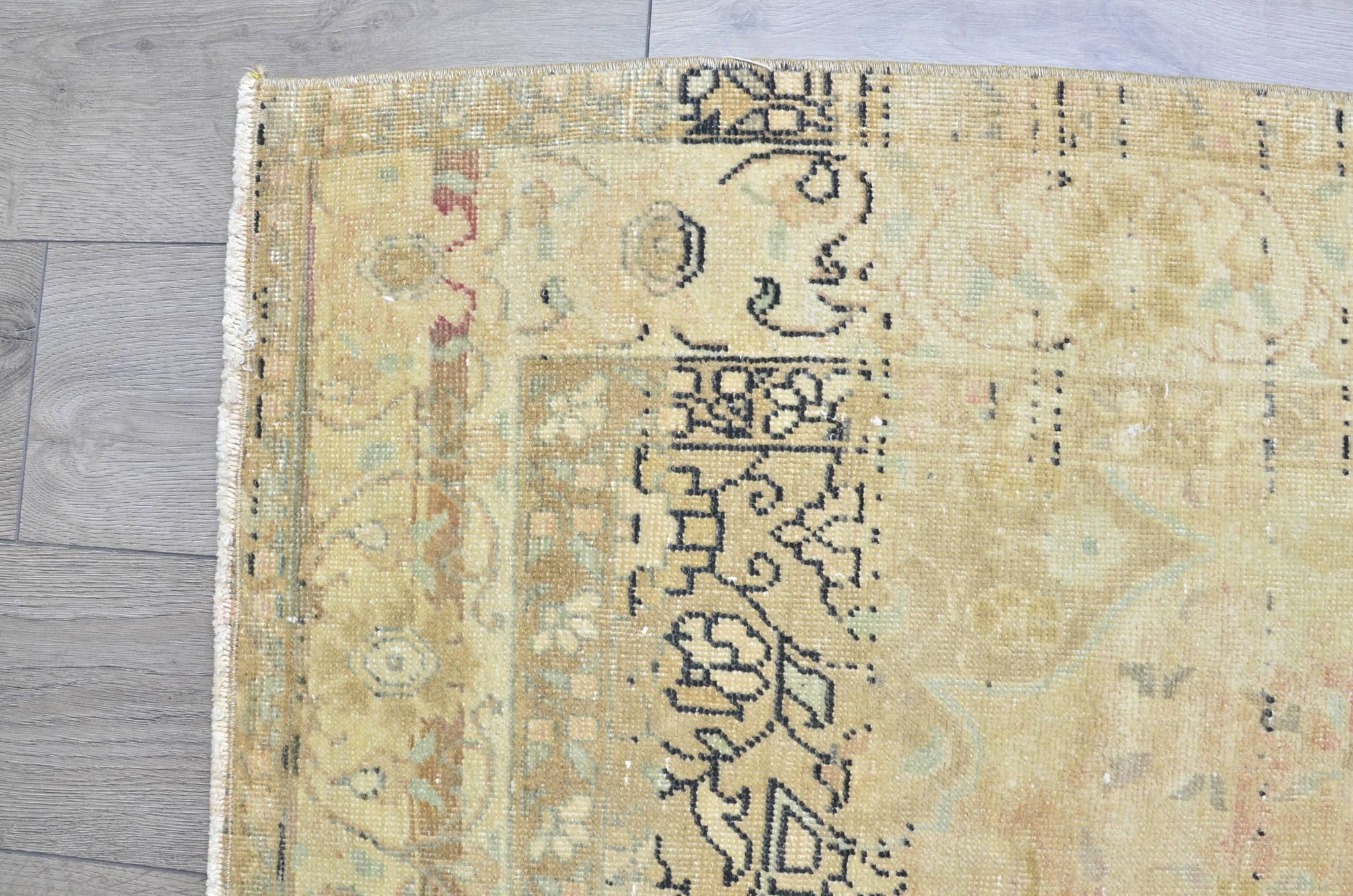 Tapis vintage antique neutre sku 2502