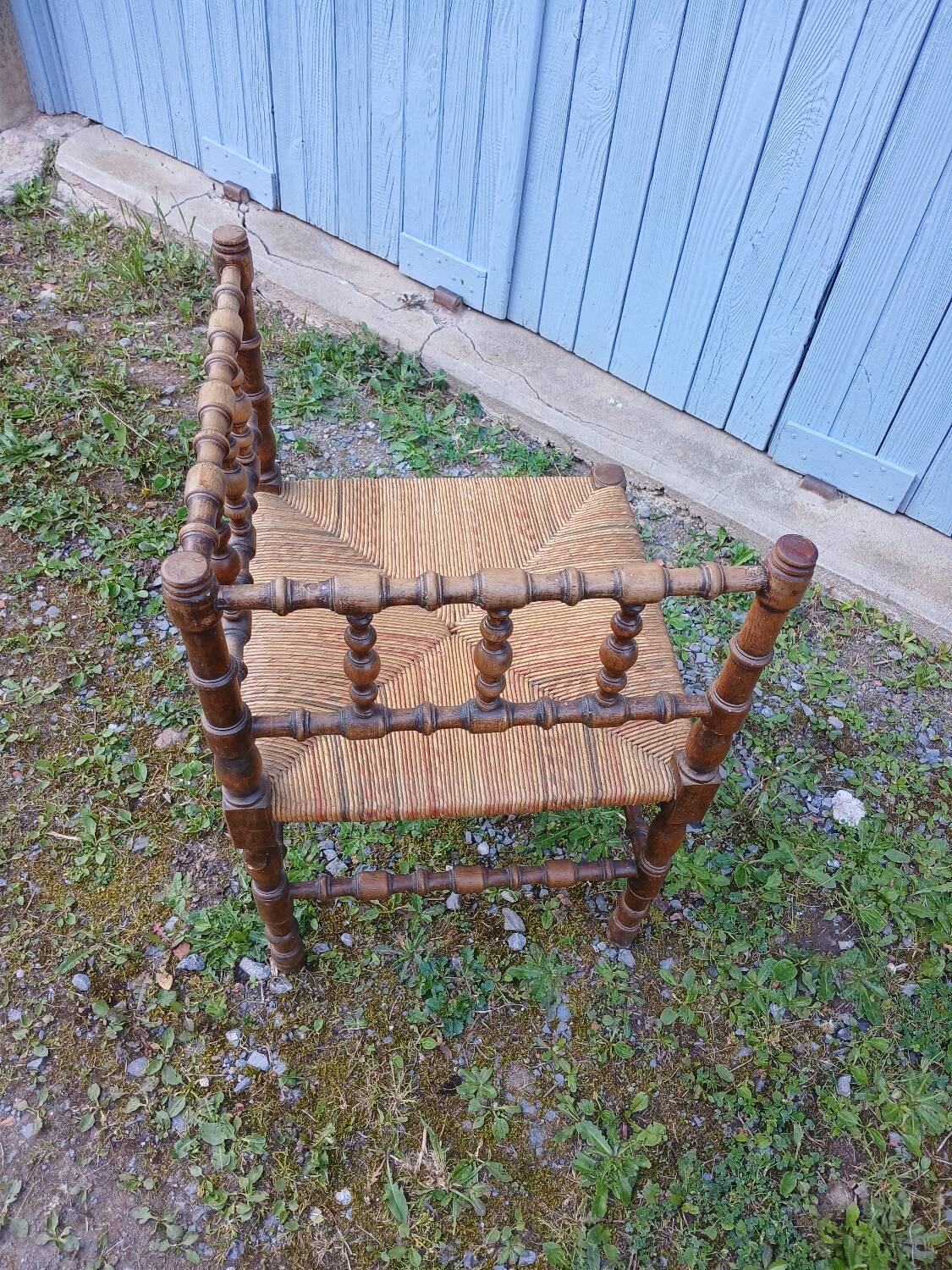 Antique corner chair / armchair