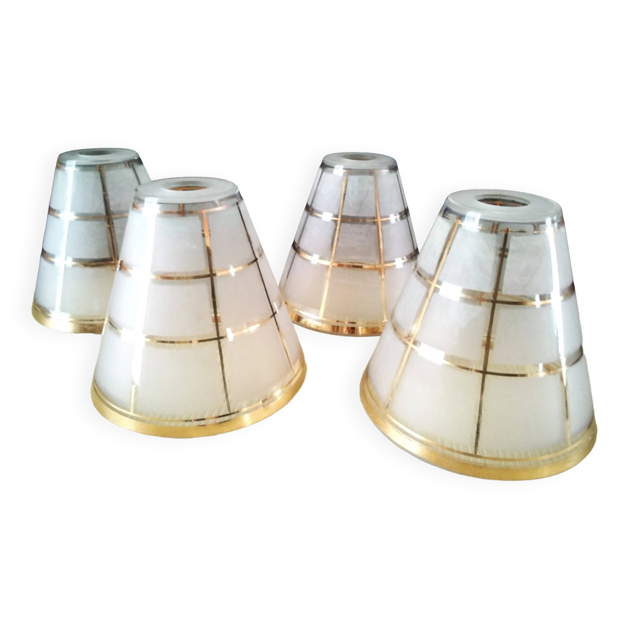 4 Globes, lampshades for Art Deco chandelier