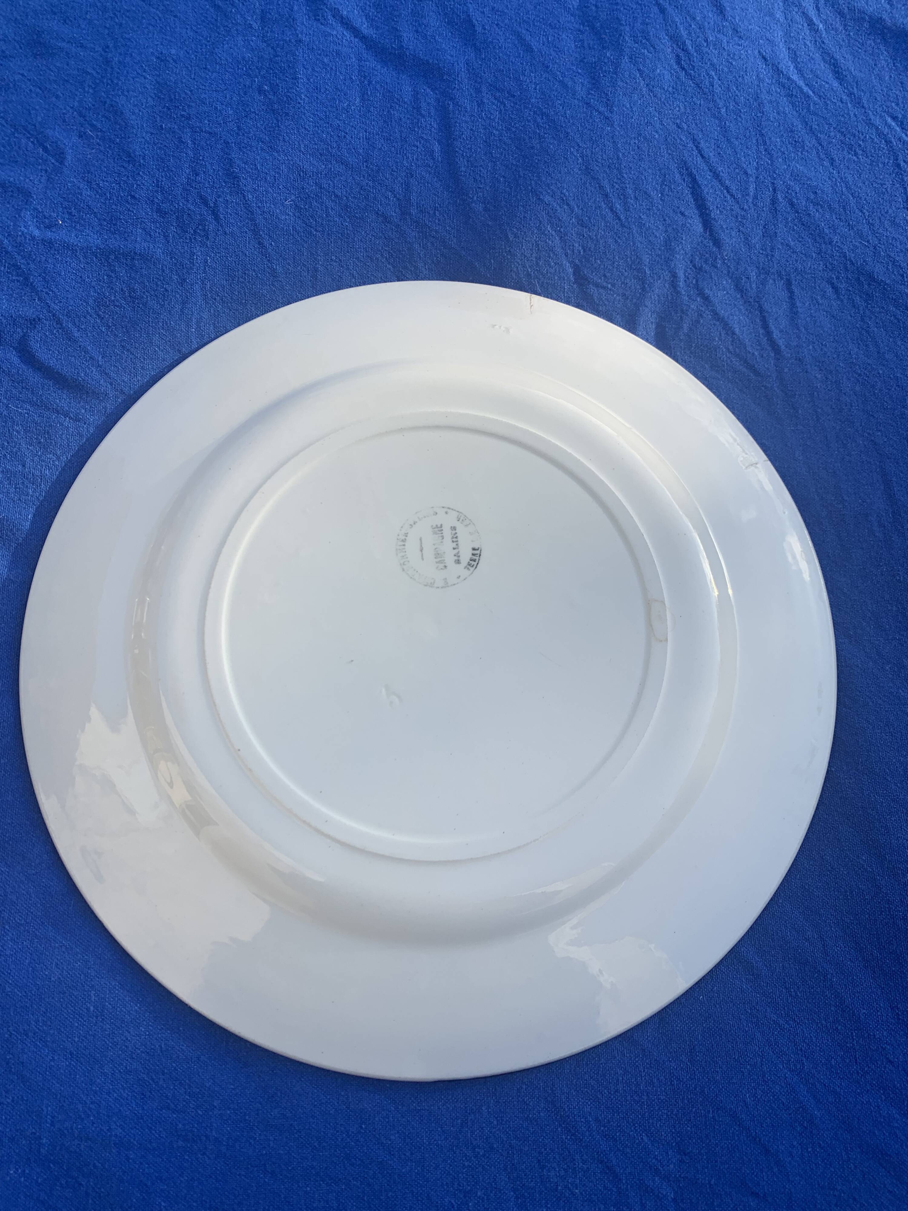 Cake dish E. Charbonnier, Salins, Terre de Fer, countryside model, made in France, flower motif