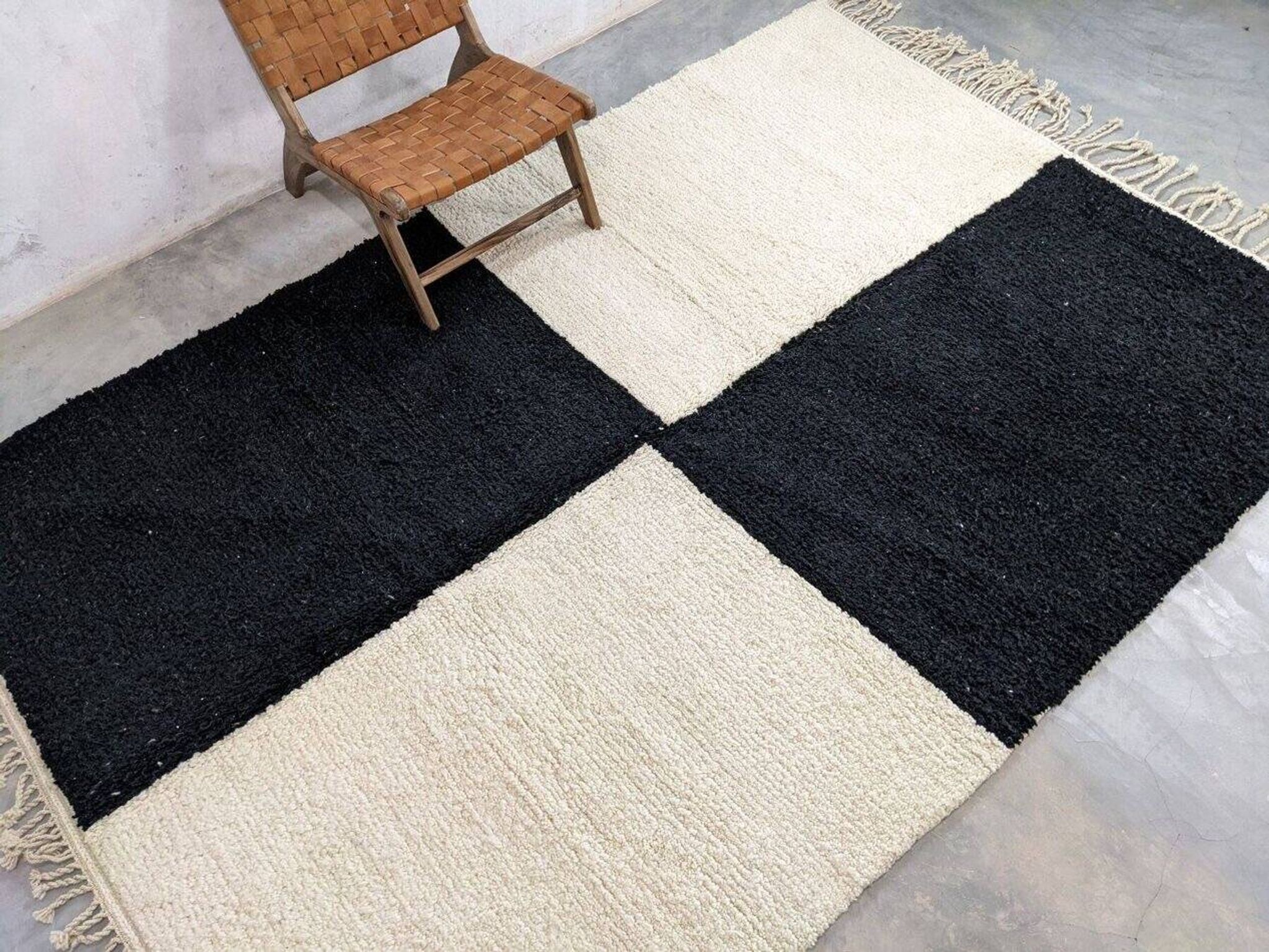 Tapis beni ouraine fait main traditionnelle
