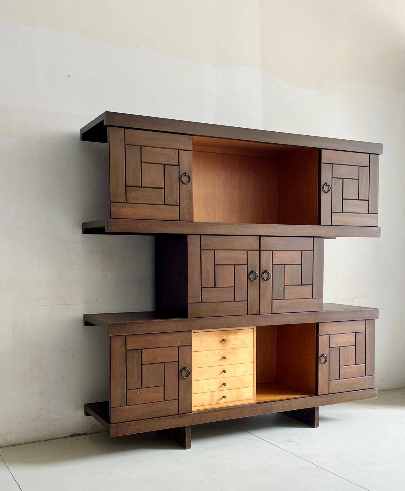Vidra Cabinet