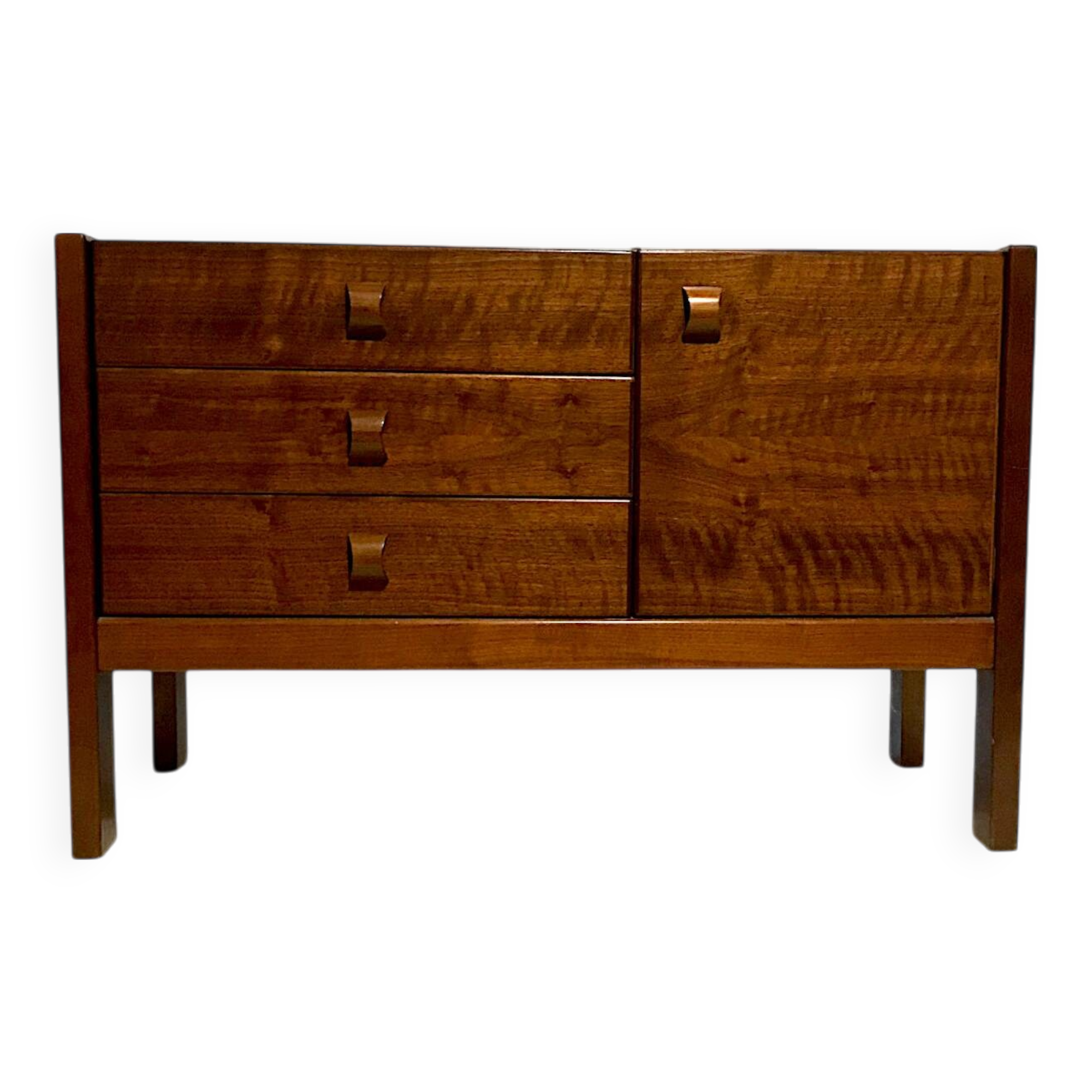 1978 - Modernist solid wood chest of drawers - France