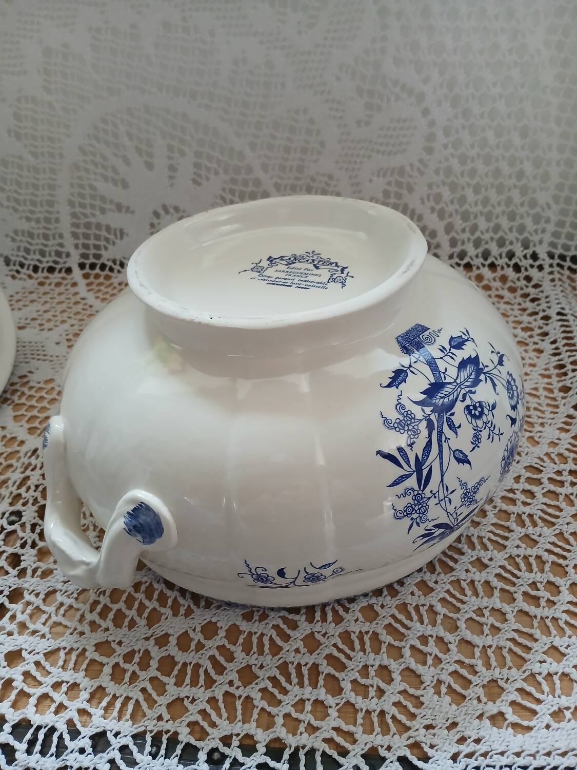 Antique "Lancaster" soup tureen from Sarreguemines