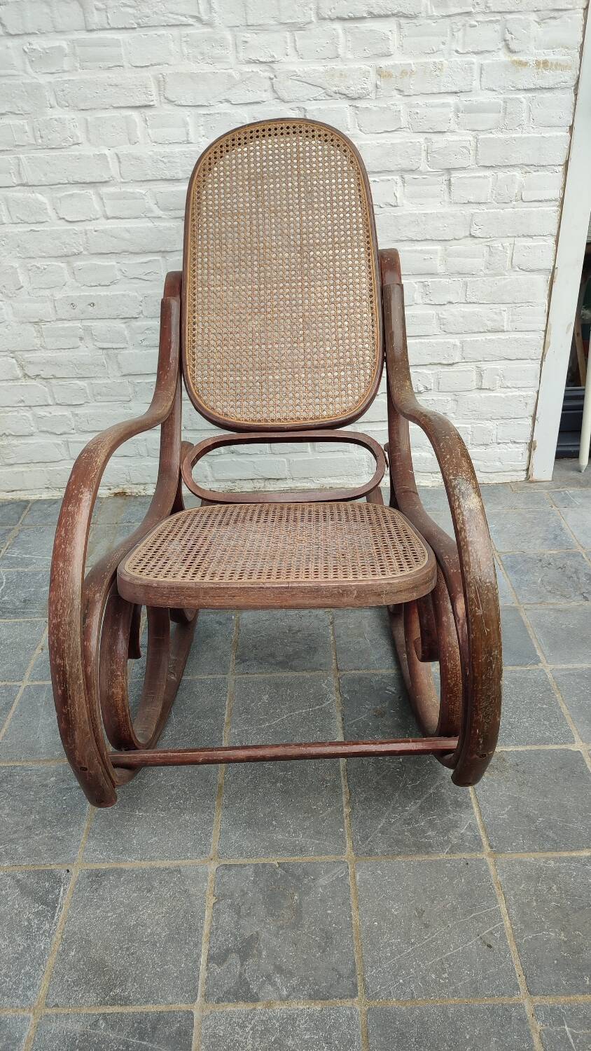 Rocking chair