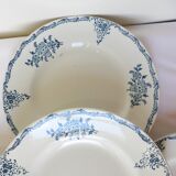 4 assiettes plates en terre de fer de St Amand