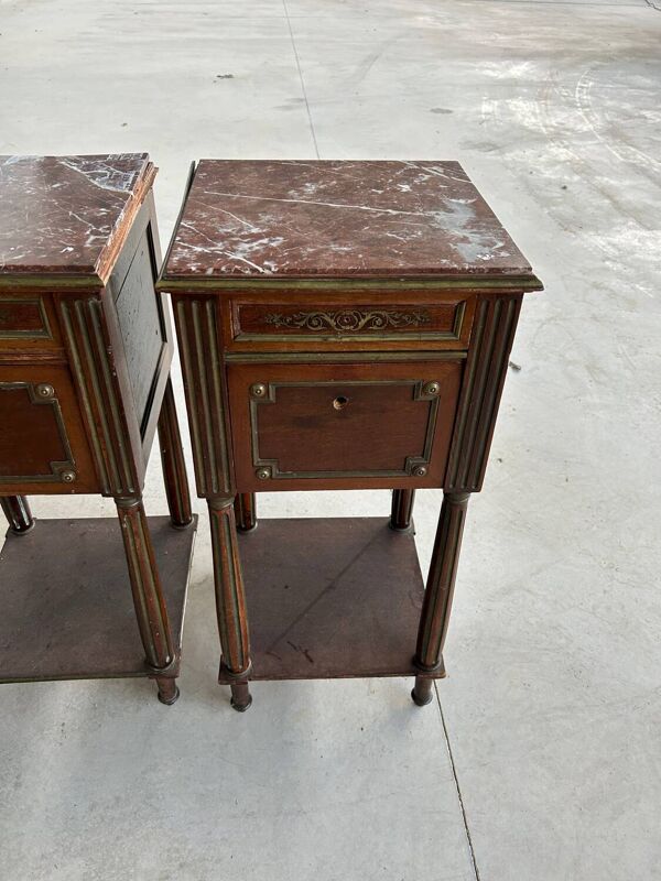 Table de chevet style Louis XVI